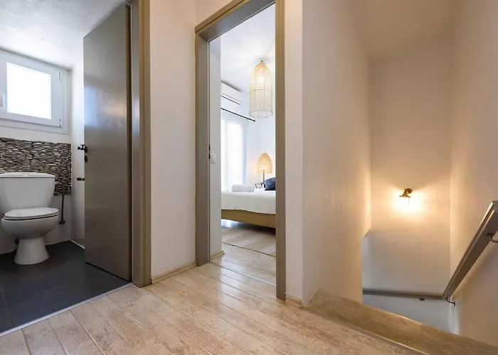 - 3br House - Hara Villa Naousa